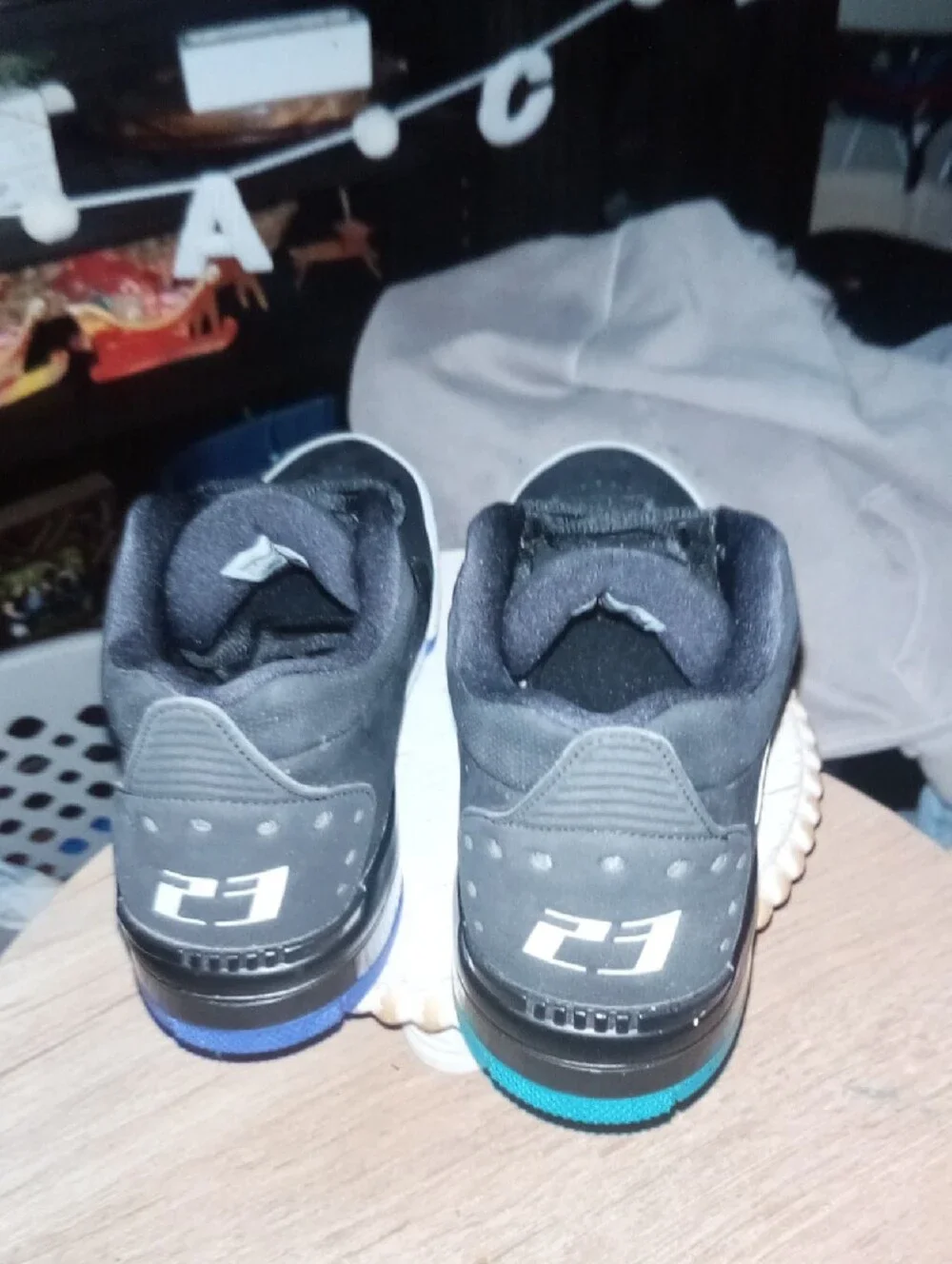 Jordan Big Fund Multi Color Sole Size8M Item 59